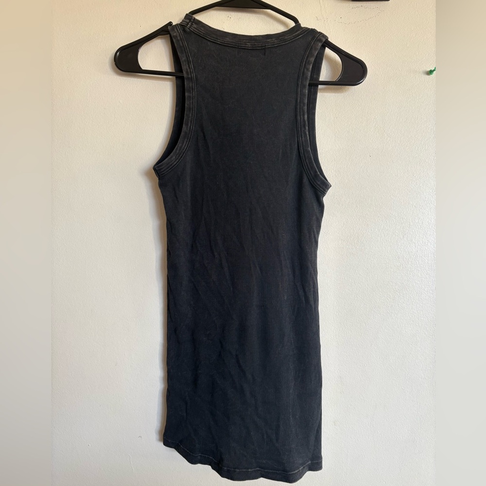 Y2K RARE Graphic Tank with Studs - Picture 4 of 7